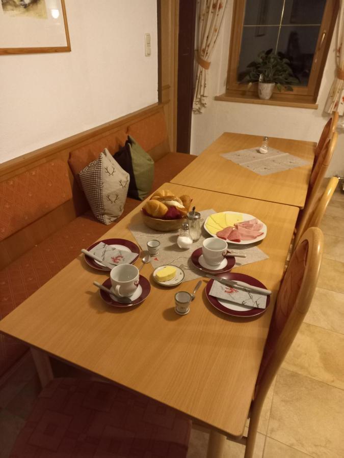 Gaesteheim Auwitsch Mayrhofen Buitenkant foto